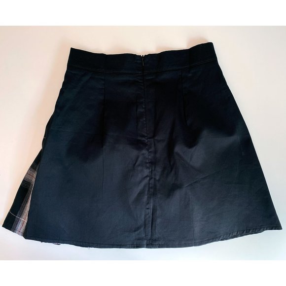 Schoolgirl Plaid Panel Mini Skirt - Picture 9 of 12